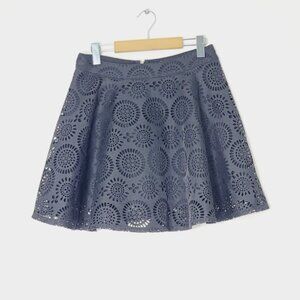 C'est Moi Black Cut Out Floral Lace Zipper Back Lined A-Line Mini Skirt Size L